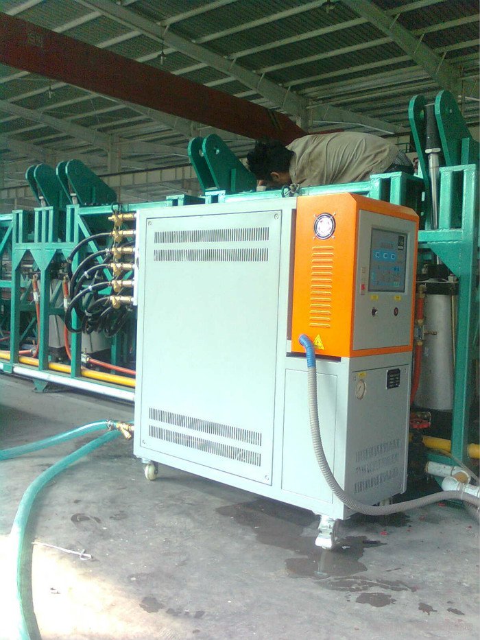 汽車(chē)內(nèi)飾件專用水溫機(jī)