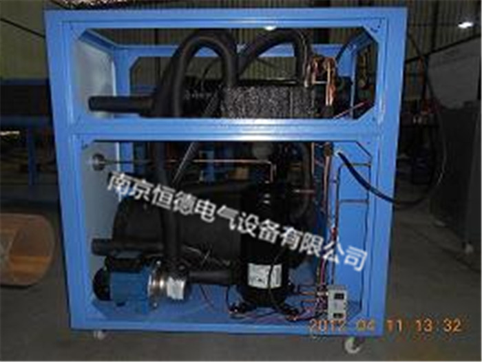 上海陽(yáng)極氧化耐酸堿冷水機(jī)